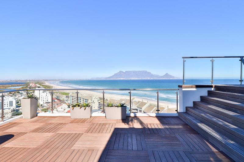 3 Bedroom Property for Sale in Bloubergstrand Western Cape